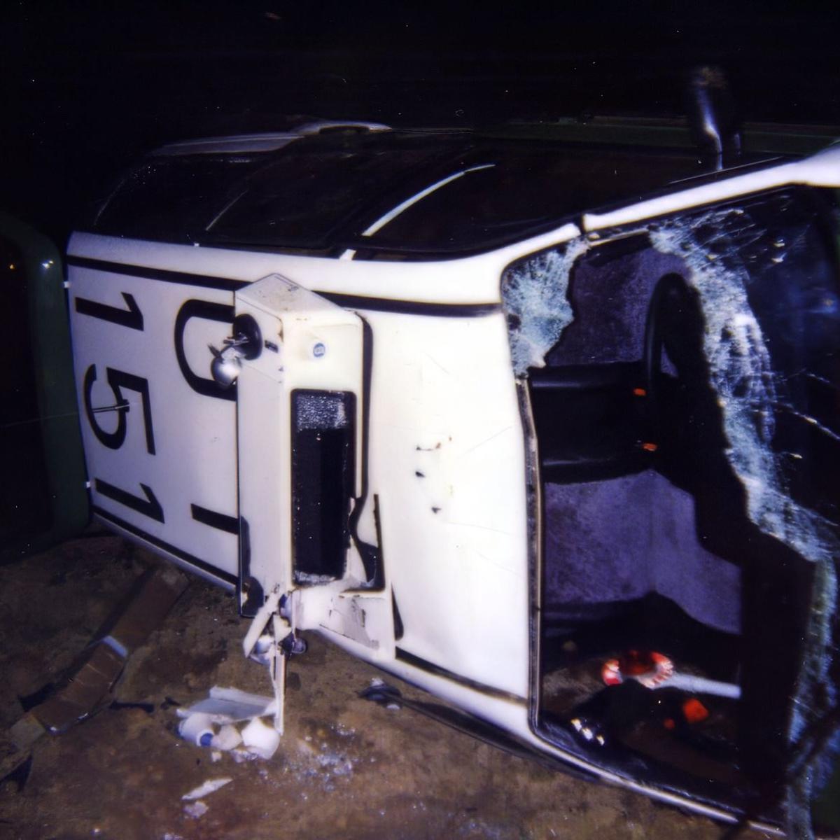 1992: Kleiner Brand, großer Schaden - Unfall der Polizei zwischen Reicheneck und Mittelstadt (Quelle: Feuerwehr Mittelstadt)