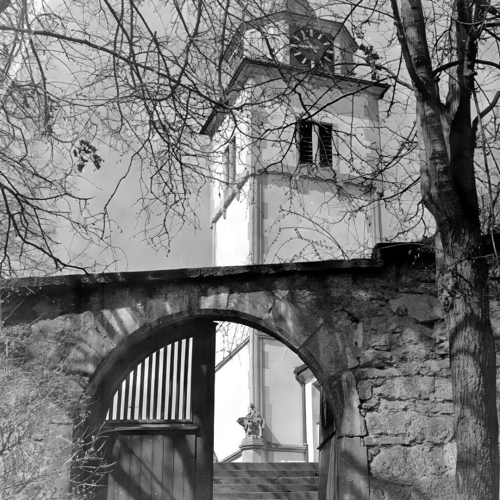 1963: Altes Kirchentor der Martinskirche (Quelle: Walter Brants)