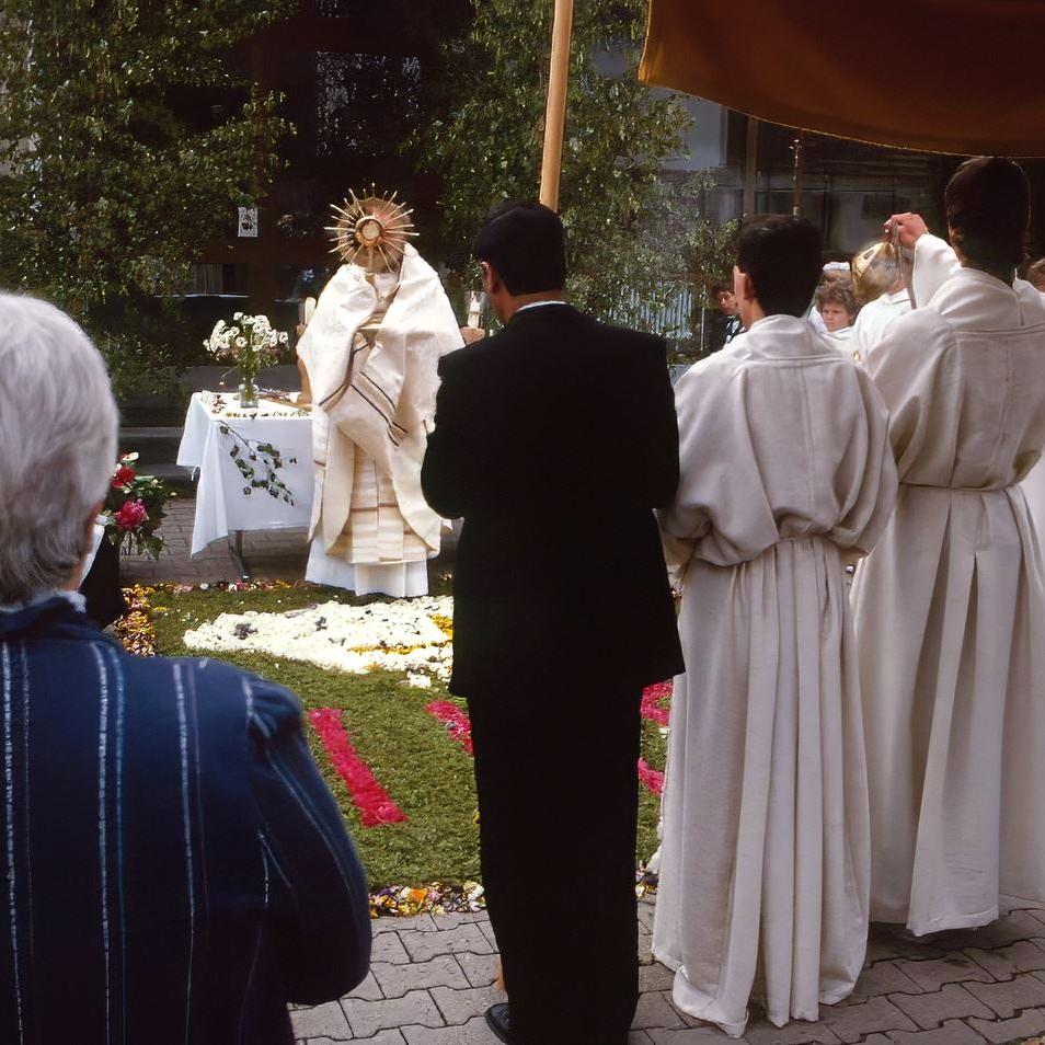 1986: Fronleichnahms-Prozession 1986 (Quelle: Siegfried Drissner)