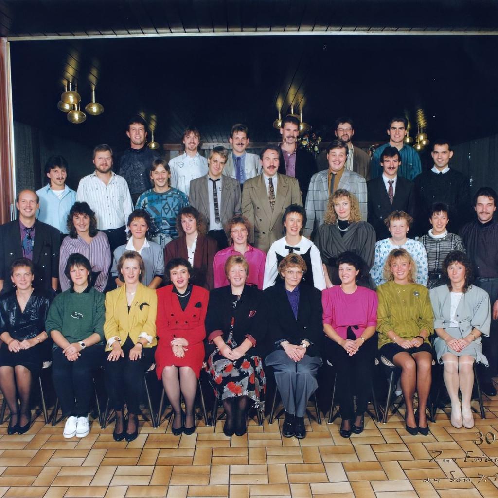 1989: Jahrgang 1959 (mit Riederich), 30er Feier im Sportheim Riederich (Quelle: Andrea Welsch)
