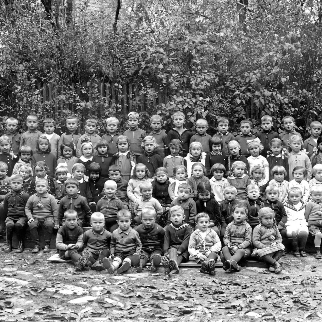 1933: Kindergarten Gruppenbild (Quelle: Ruth Reiber)