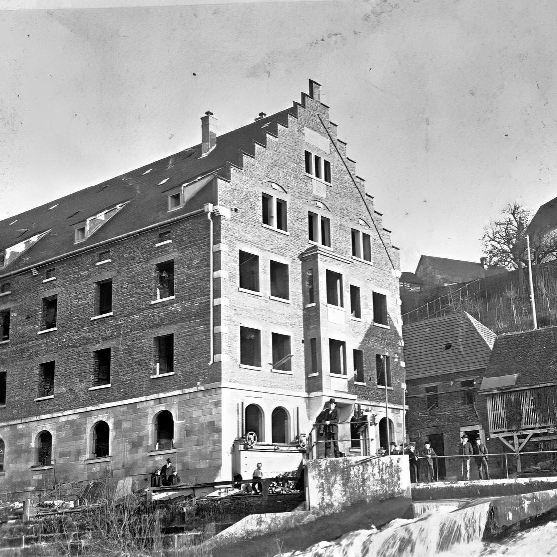 1915: Bau der röhmschen Mühle (Quelle: Fritz Flach)