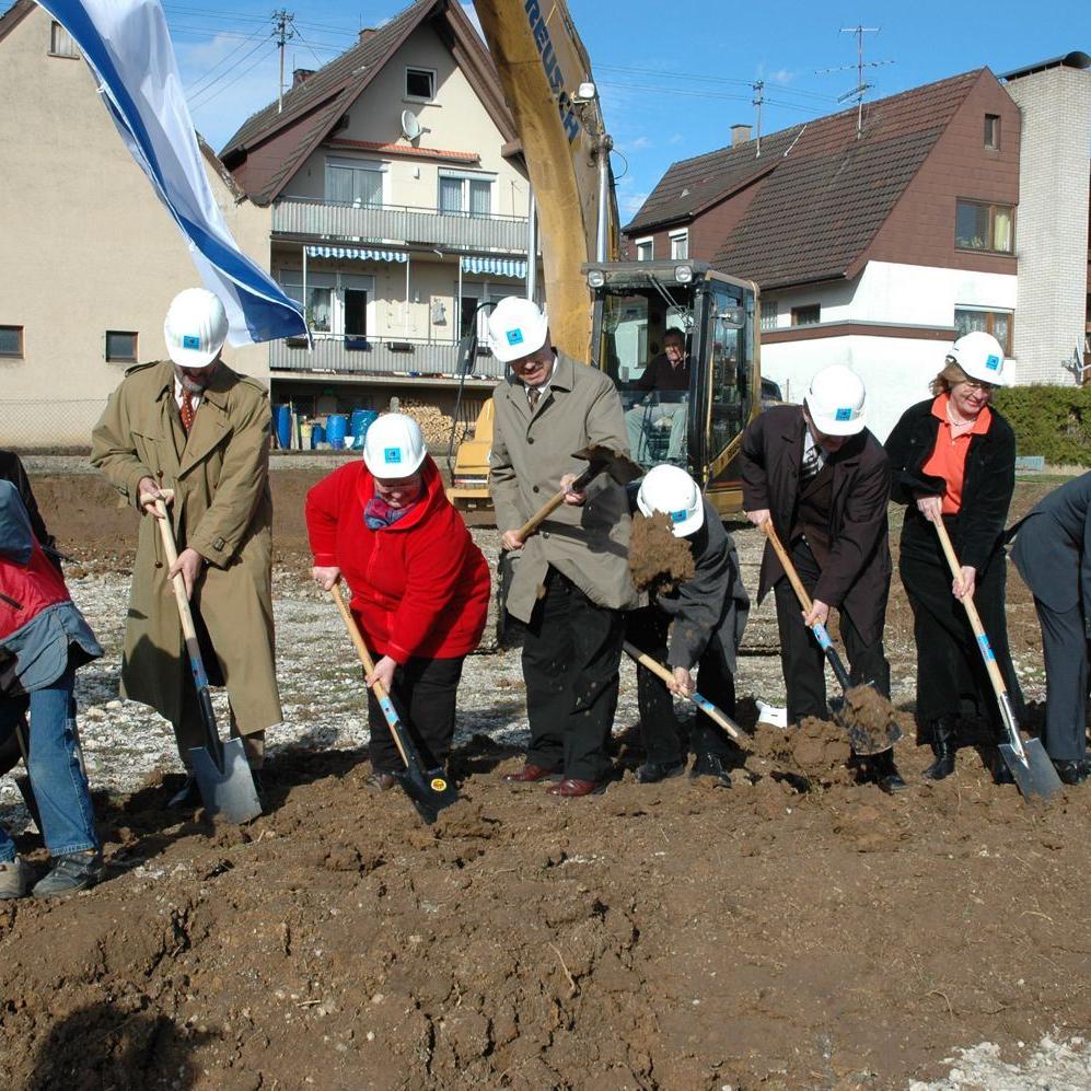 2006: Spatenstich Seniorenzentrum Mittelstadt (Quelle: BruderhausDiakonie)