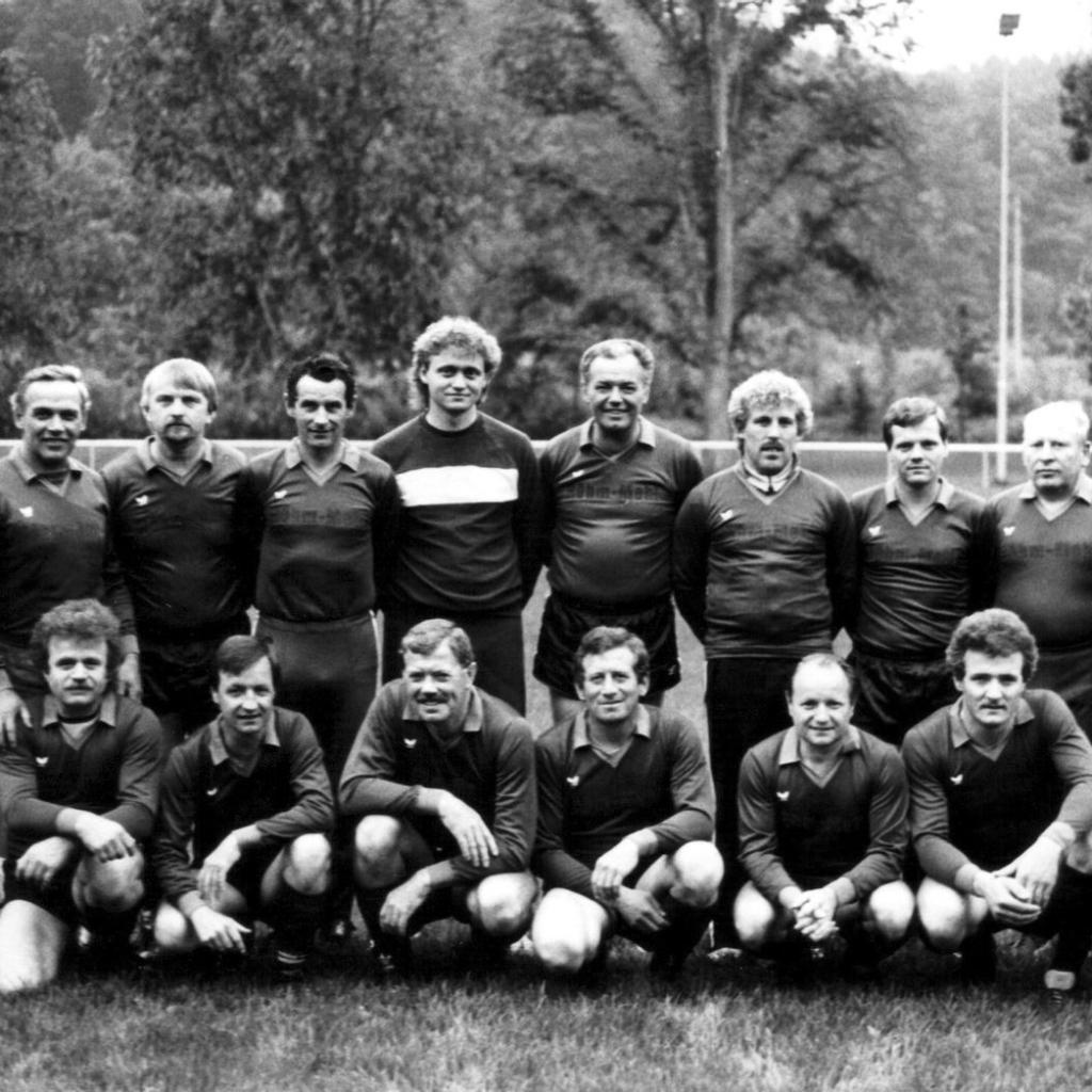 1986: FC Mittelstadt - Mannschaft der alten Herren 1986 (Quelle: Bernd Bader)
