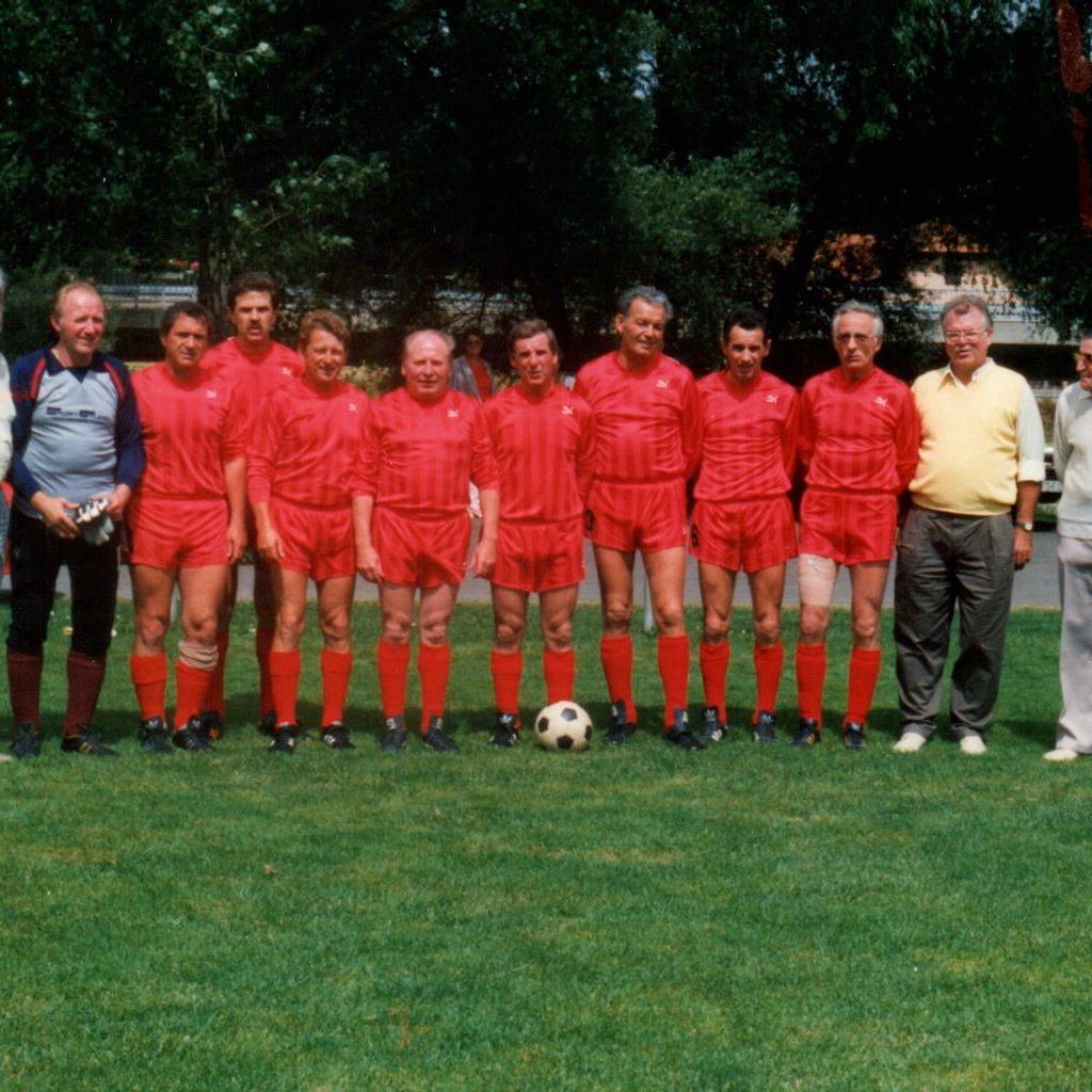 1990: FC Mittelstadt - Mannschaft der alten Herren 1990 (Quelle: Bernd Bader)