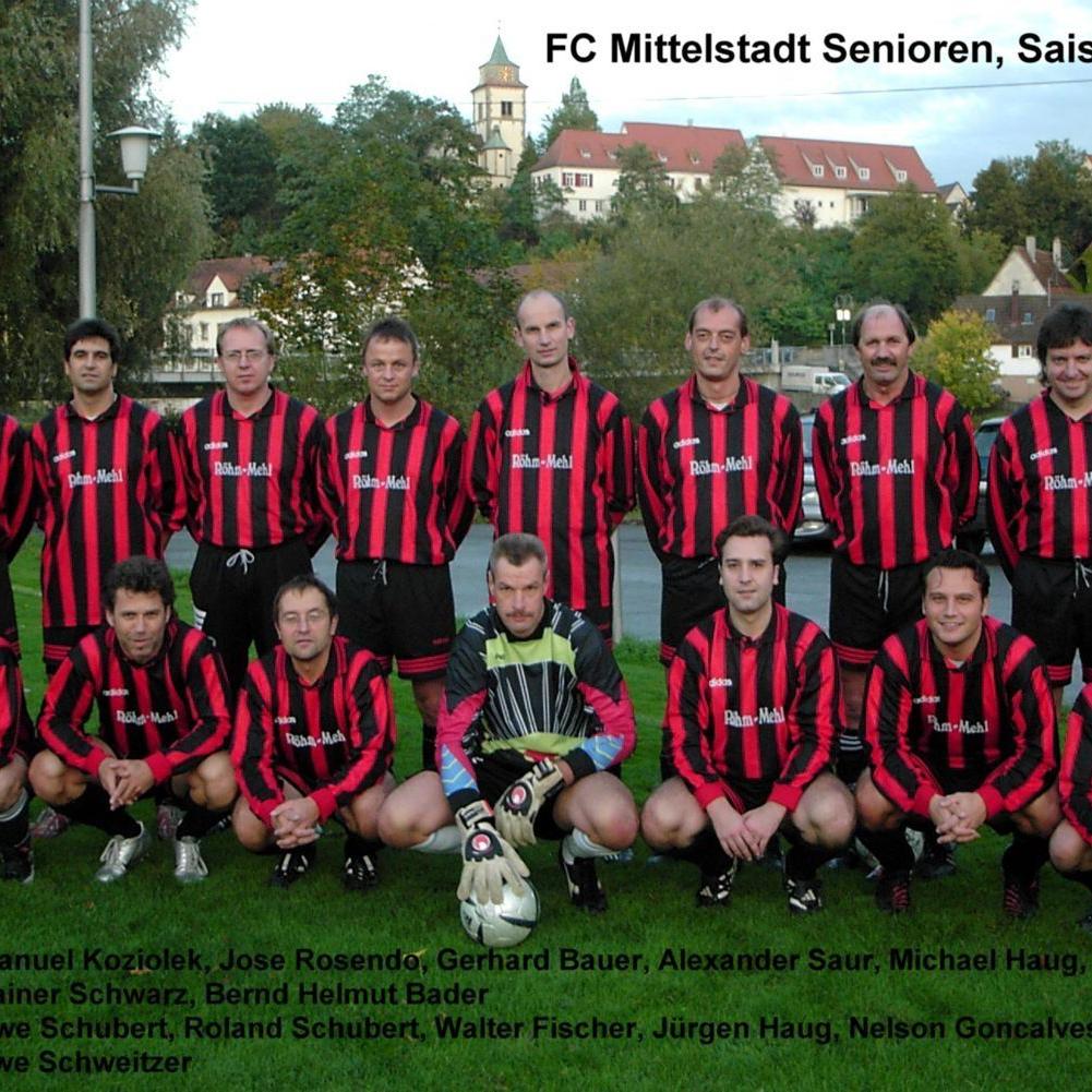 2005: FC Mittelstadt - Mannschaft der alten Herren 2004 - 2005 (Quelle: Bernd Bader)