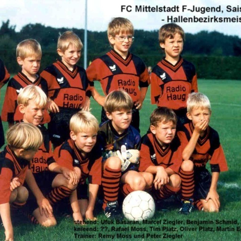 1995: F-Jugend des FC Mittelstadt 1994 - 1995 (Quelle: Bernd Bader)