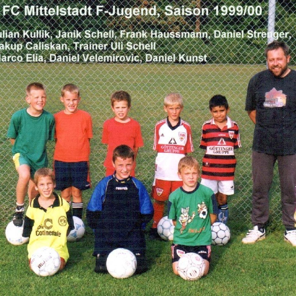 2000: F-Jugend des FC Mittelstadt 1999 - 2000 (Quelle: Bernd Bader)