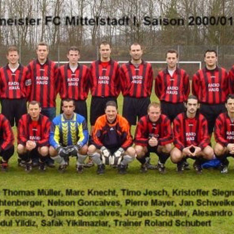 2001: 1. Mannschaft des FC Mittelstadt 2000 - 2001 (Quelle: Bernd Bader)