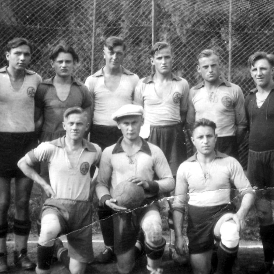1930: Fußballmaschaft der FC Mittelstadt (Quelle: Richard Jetter)
