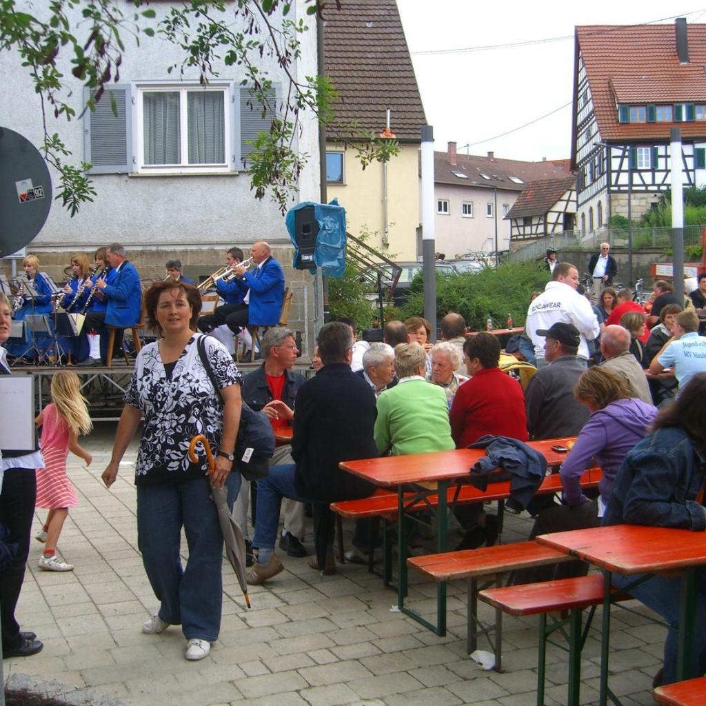 2009: Impressionen vom Dorffest (Quelle: Sabine Glück)