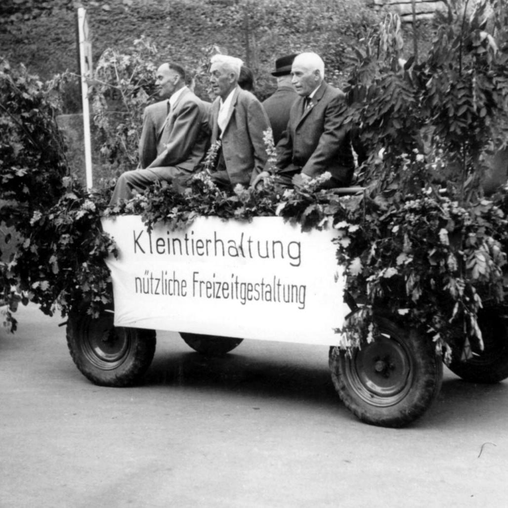 ????: Festwagen des Kleintierzuchtverein (Quelle: Gerhard Müllerschön)