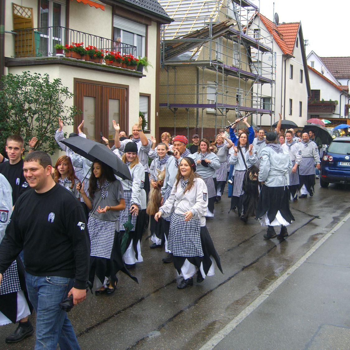 2011: Festzug zum 100jährigen bestehen des Musikvereins (Quelle: Dirk Glück)