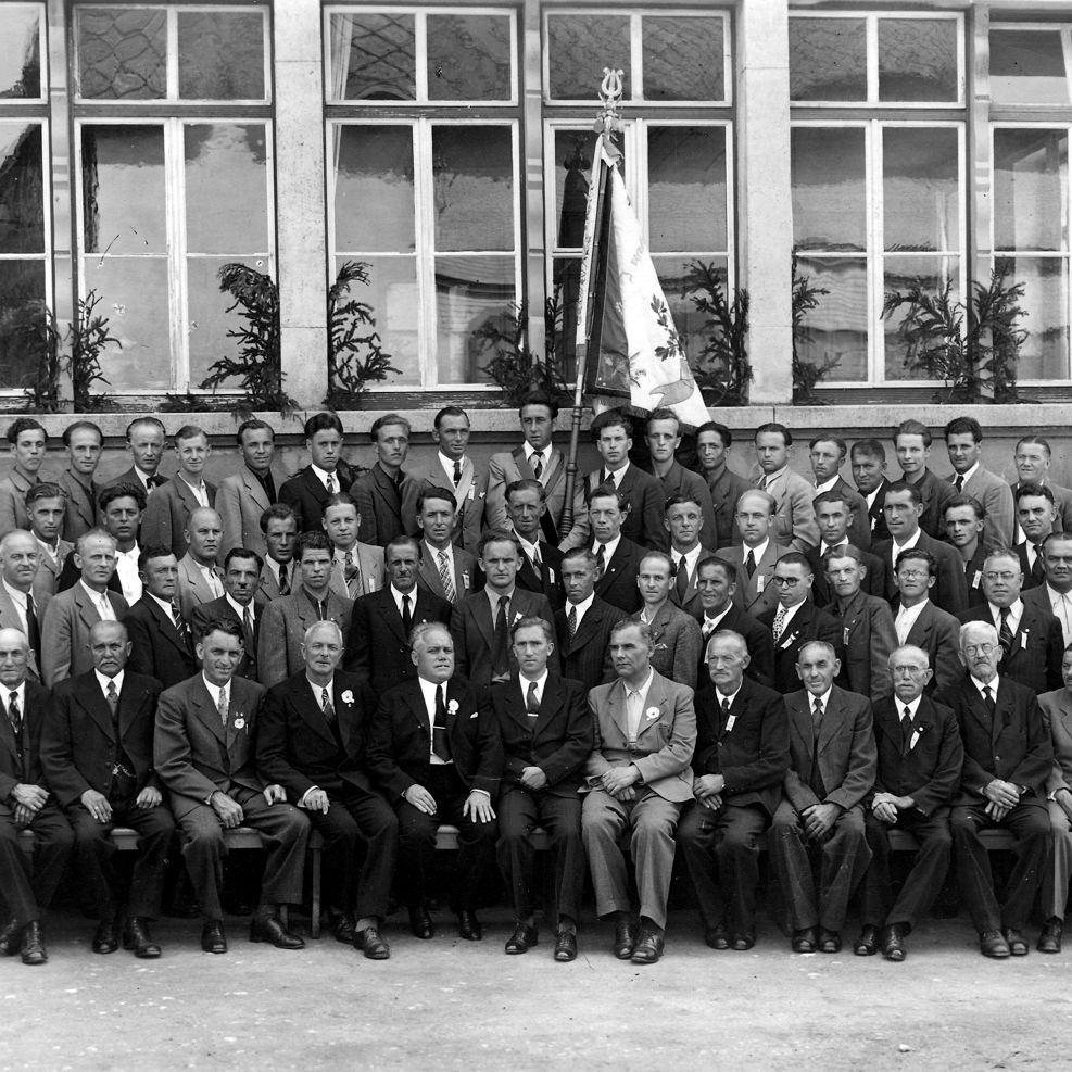 1930: Männergesangsverein (Quelle: Edmund Kühnel)